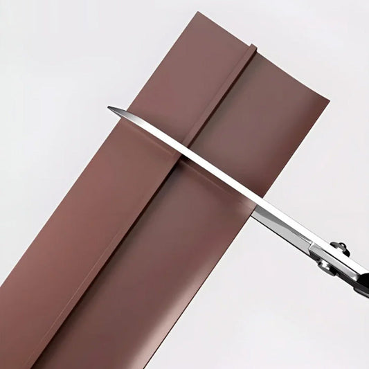 Türfuge – Dichtungsstreifen am unteren Türrand